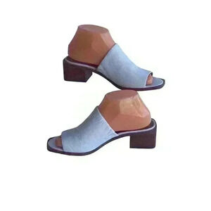 NWOB Frye Women's Lucia White Leather Heels Size 7